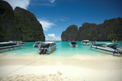 Thai Vacation 2010 (1/640s, f6.3, ISO100)